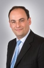 Phlippe Dorge, DRH de PSA : "Nous prévoyons 2200 contrats d’alternance supplémentaires en 2015"