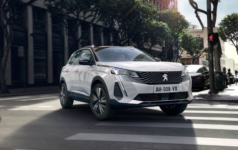 Le Peugeot 3008 restylé et hybridé se dévoile