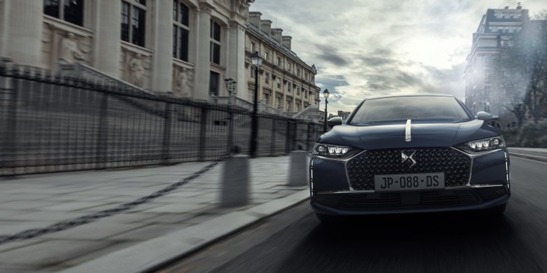 DS ouvre les commandes de sa grande berline DS 9