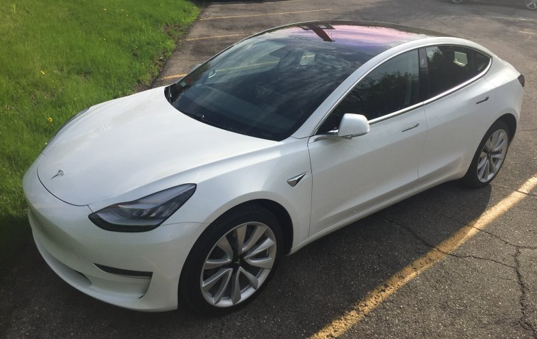 Tesla, la rentabilité se précise mais les nuages sont toujours présents