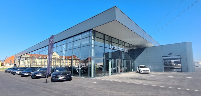 Le beau mariage du Garage Dietrich et du groupe Kroely