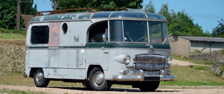 Le catalogue de la vente aux enchères du Conservatoire Citroën est en ligne