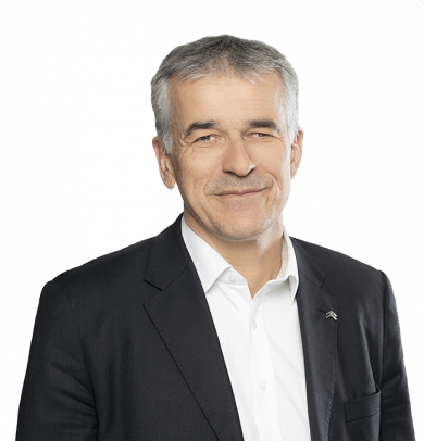 Vincent Cobée, directeur général de Citroën : "Avec C4, on vise 100.000 ventes en 2022 dont 30% d'électriques"