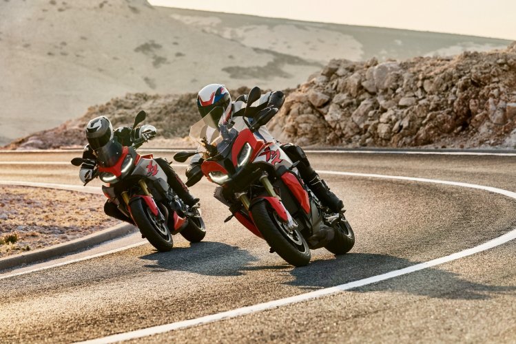 Marché moto 2021 : le scooter toujours majoritaire en France