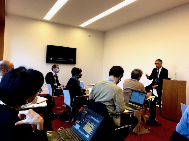 Crise des semi-conducteurs : pas d’amélioration avant 2023, selon Carlos Tavares