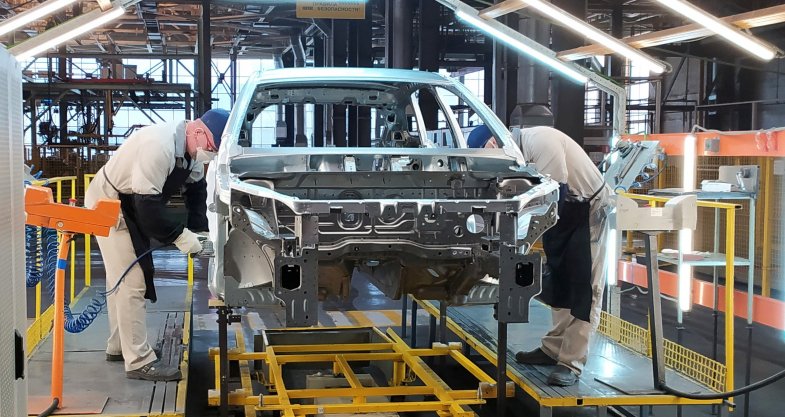 Avtovaz va partiellement rouvrir deux sites la semaine prochaine