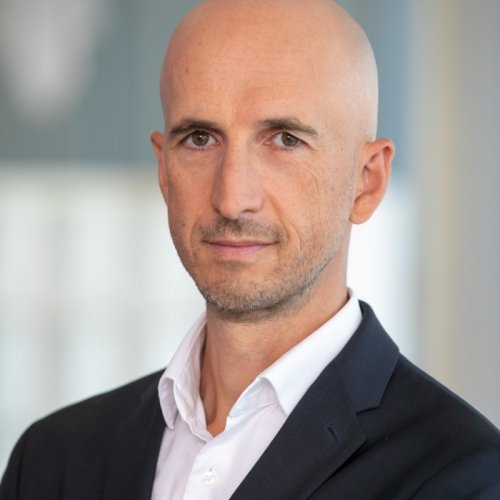 La direction commerciale France de Renault nomme Fabien Payzan au poste nouvellement intitulé "nouveaux parcours clients"