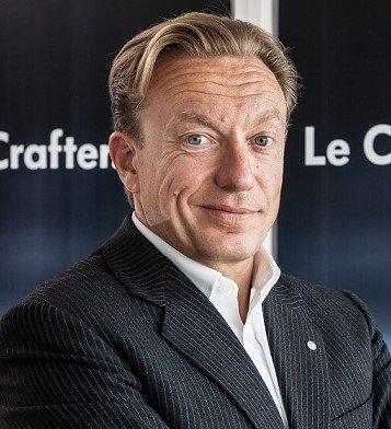 Kerim Bournonville nommé à la tête de la nouvelle division Group Business service de Volkswagen Group France