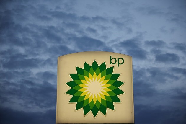 BP affiche un bénéfice de 8,45 milliards de dollars au 2e trimestre et augmente son dividende