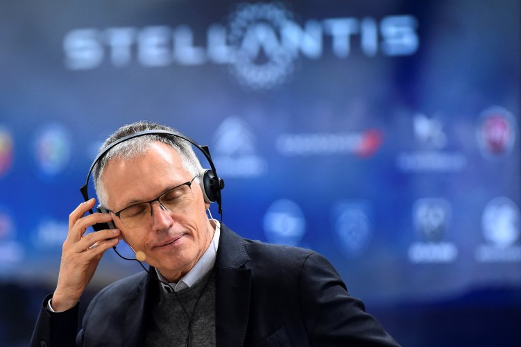 La réorganisation commerciale de Stellantis en France peut-elle tirer les leçons du fiasco de celle de la logistique véhicule ?