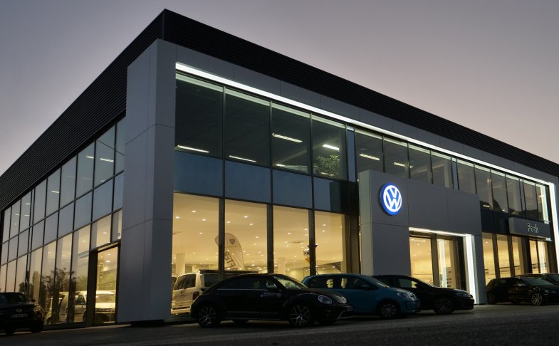 De nombreux rachats de concessions automobiles en janvier