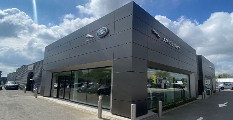 Christian Jacques se retire après plus de 45 ans consacrés à Land Rover