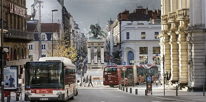 ZFE-m : mieux vaut la patience de Clermont que la précipitation des grandes métropoles