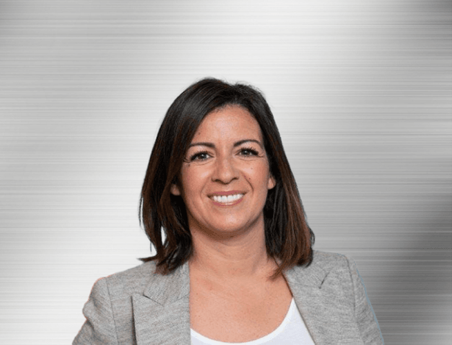 Zineb Ghout passe de Renault Group à Stellantis
