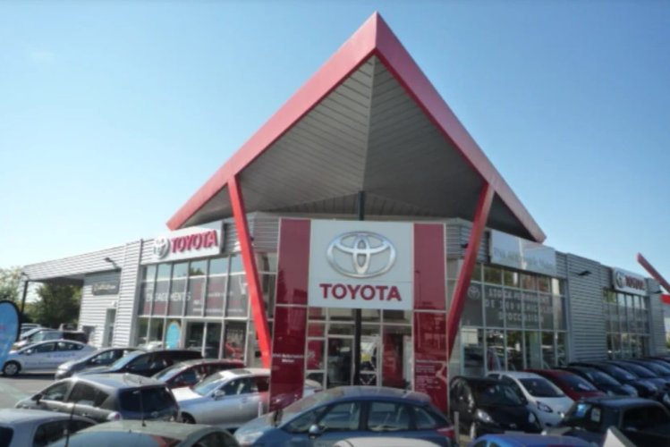 Team Colin va reprendre les trois concessions Toyota de Sébastien Berchon