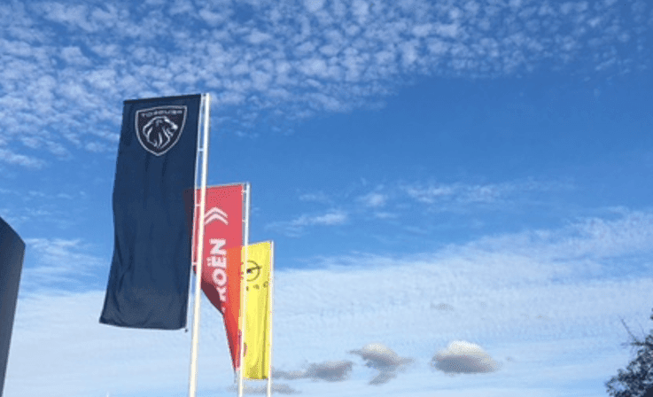 Stellantis revient à une organisation commerciale terrain par marque