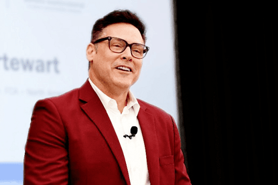 Mark Stewart passe de Stellantis à Goodyear