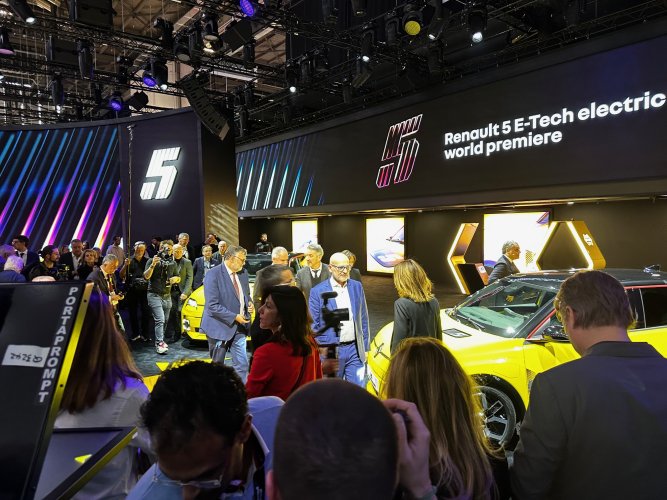 Ampere, un fonctionnement calqué sur les "pure players"