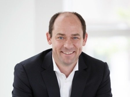 Jan Brecht poursuit sa carrière chez Nissan au Japon