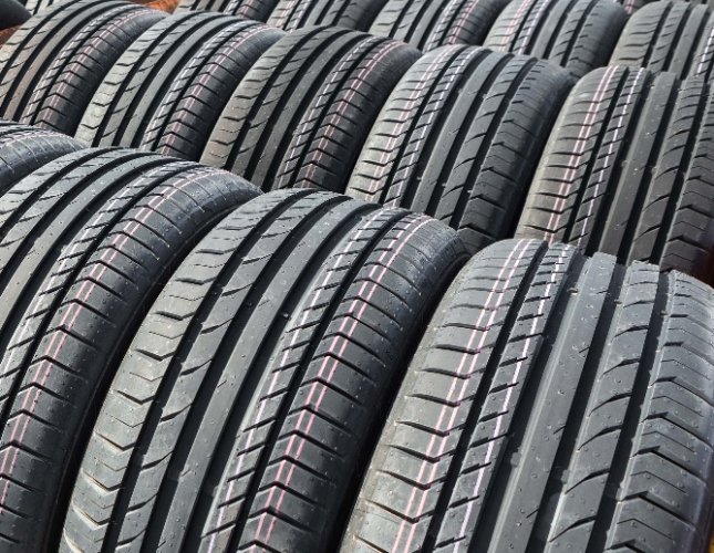 Cartel du pneu : l'UE soupçonne l'implication d'une société de conseil