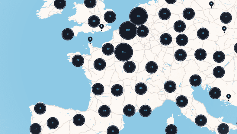 Quatre géants de la recharge rapide font bornes communes