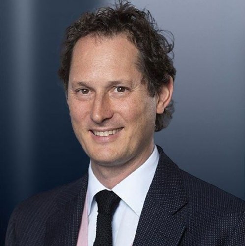 L'industrie automobile "en danger" en Europe et aux Etats-Unis, selon le président de Stellantis