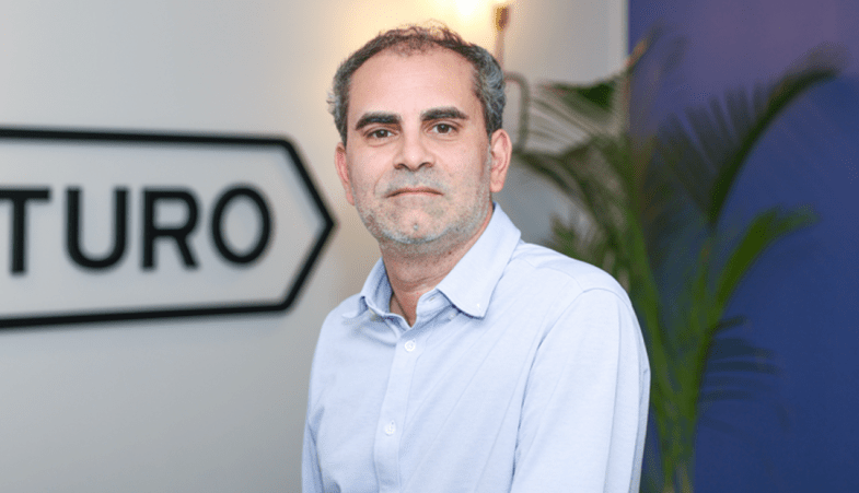 Antoine Lacharmoise nommé directeur général de Turo France